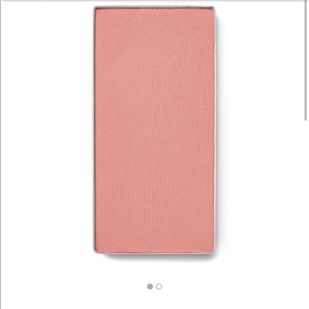 Mary Kay blush HINT OF PINK matte